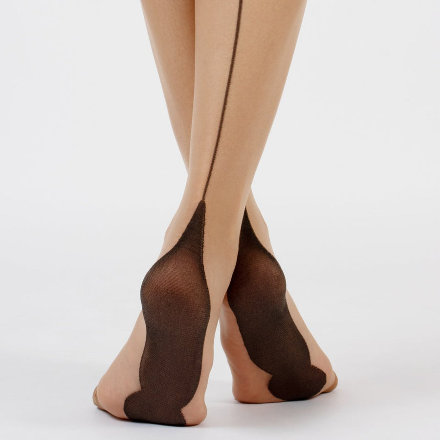 Berlin 15 DEN Stockings w/Cuban Heel