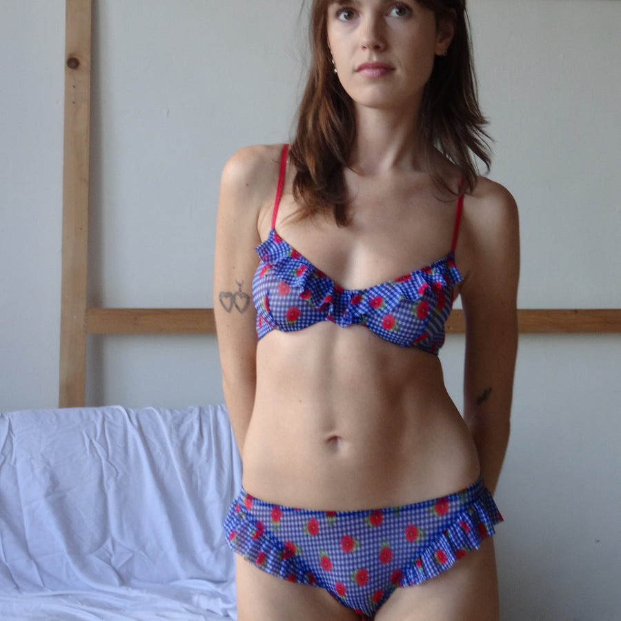 Picnic Club Ruffle Hipster