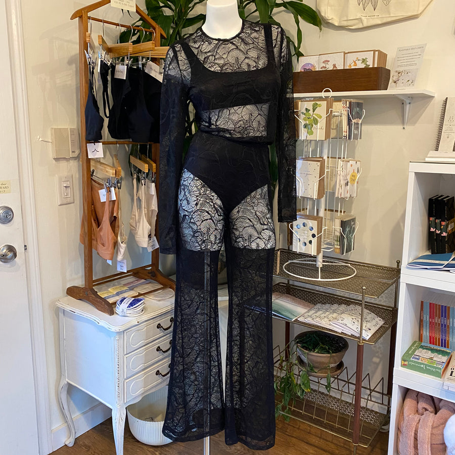 Go Ask Alice Lace Long Sleeve Top