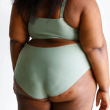 Seamless Brief